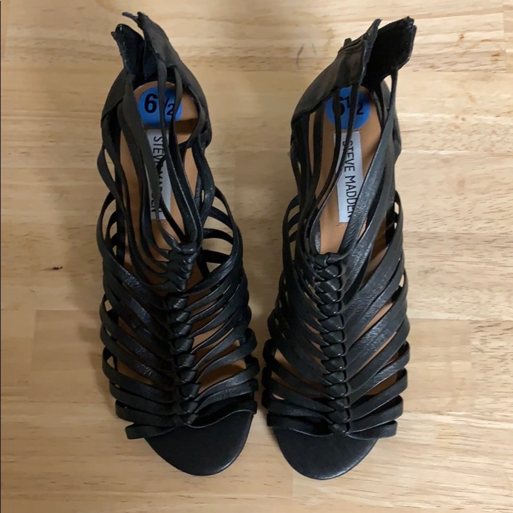 Steve Madden strappy sandals